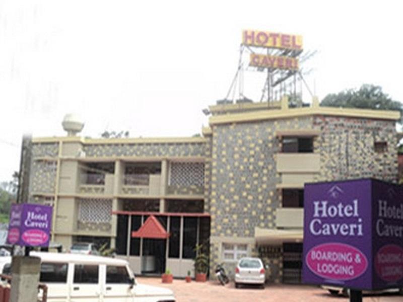 Hotel Caveri Madikeri Eksteriør billede